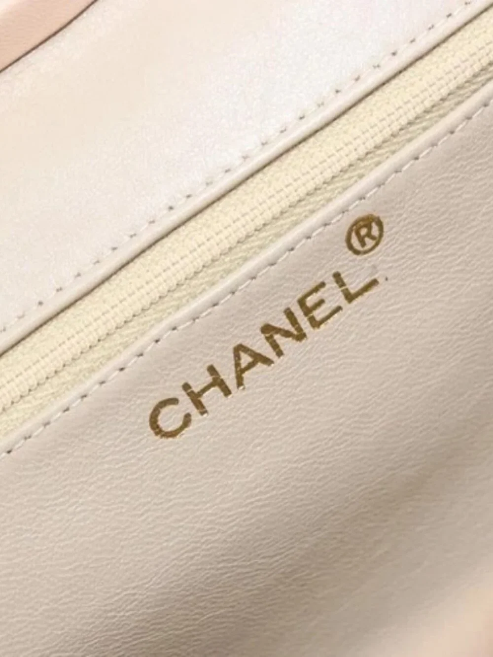 CHANEL brand	chanel color	pink